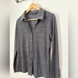 Women's Gray Button-Up Top